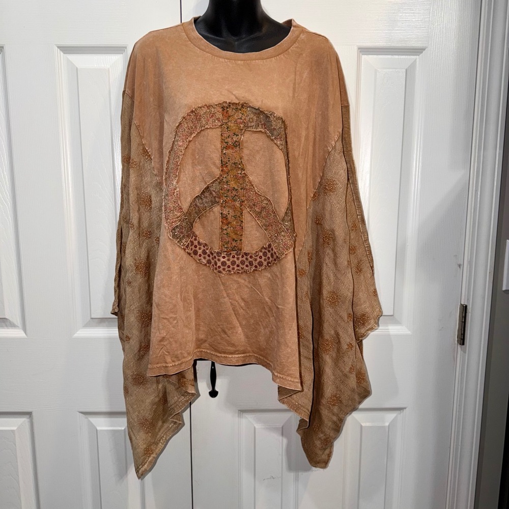 Easel Tan Peace Sign Boho Tunic - Picture 2 of 4